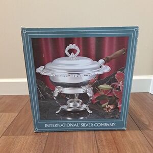 New International Silver Company Vintage Silverplated Food Warmer 2 Quart